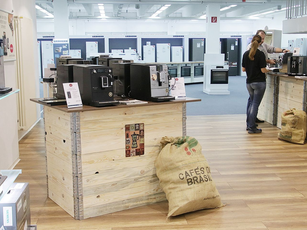 Wir beraten direkt am Gerät - Testen Sie den Kaffee!